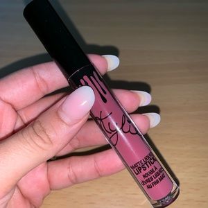 Kylie Head Over Heels Matte Lip Kit